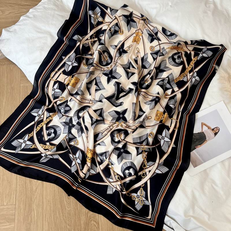 LV silk scarf 90-180cm E21 (13)